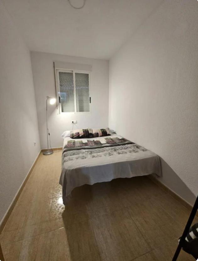Ferienwohnung Habitacion En Piso Compartido Cerca De Playa Xilxes  Exterior foto